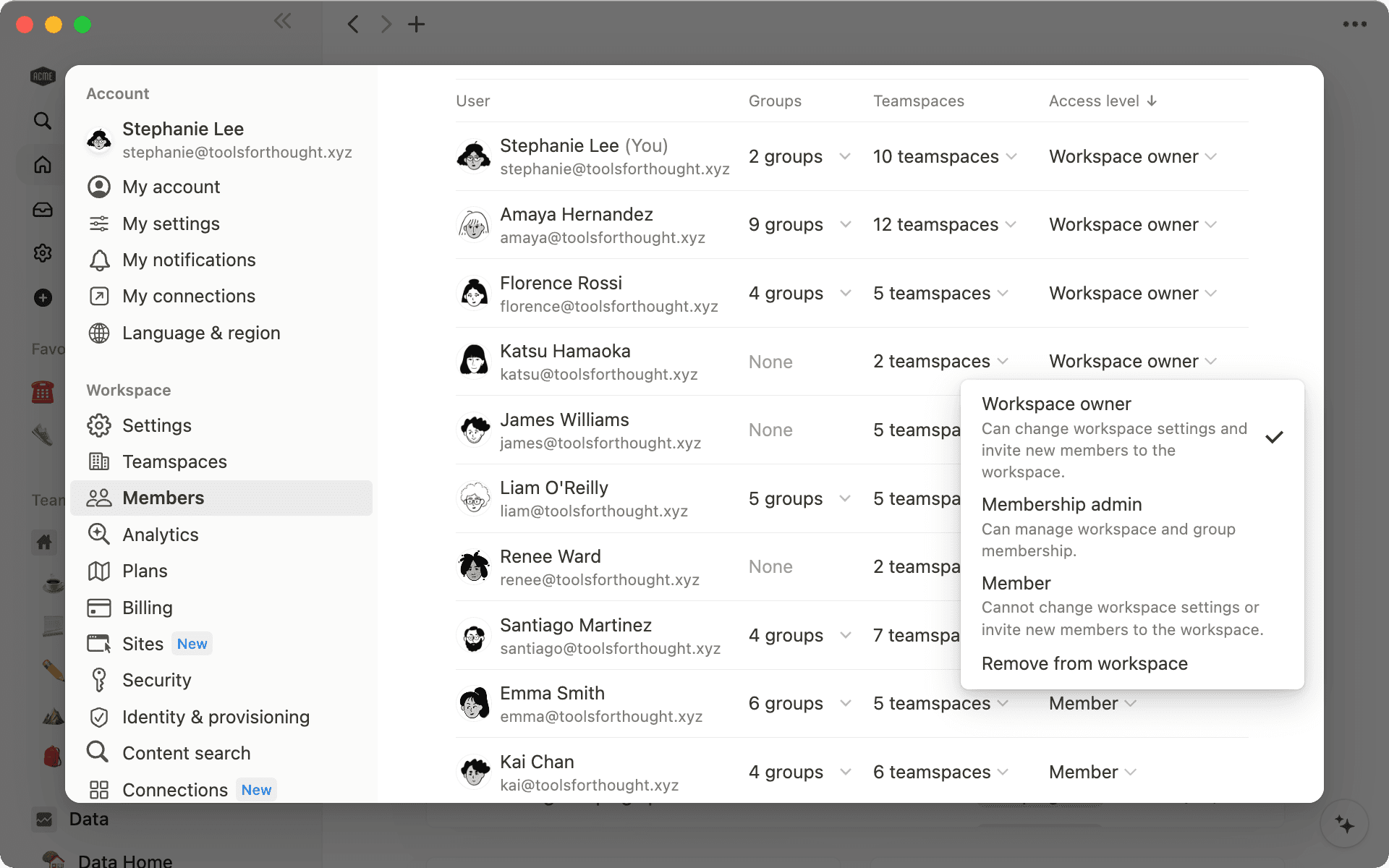 Modifiez le niveau d’accès d’un coéquipier à l’aide du menu déroulant situé à côté de son nom.